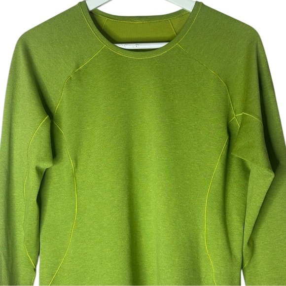 Patagonia Capilene Mid-weight Green Long Sleeve Top Size Medium - Picture 2 of 6
